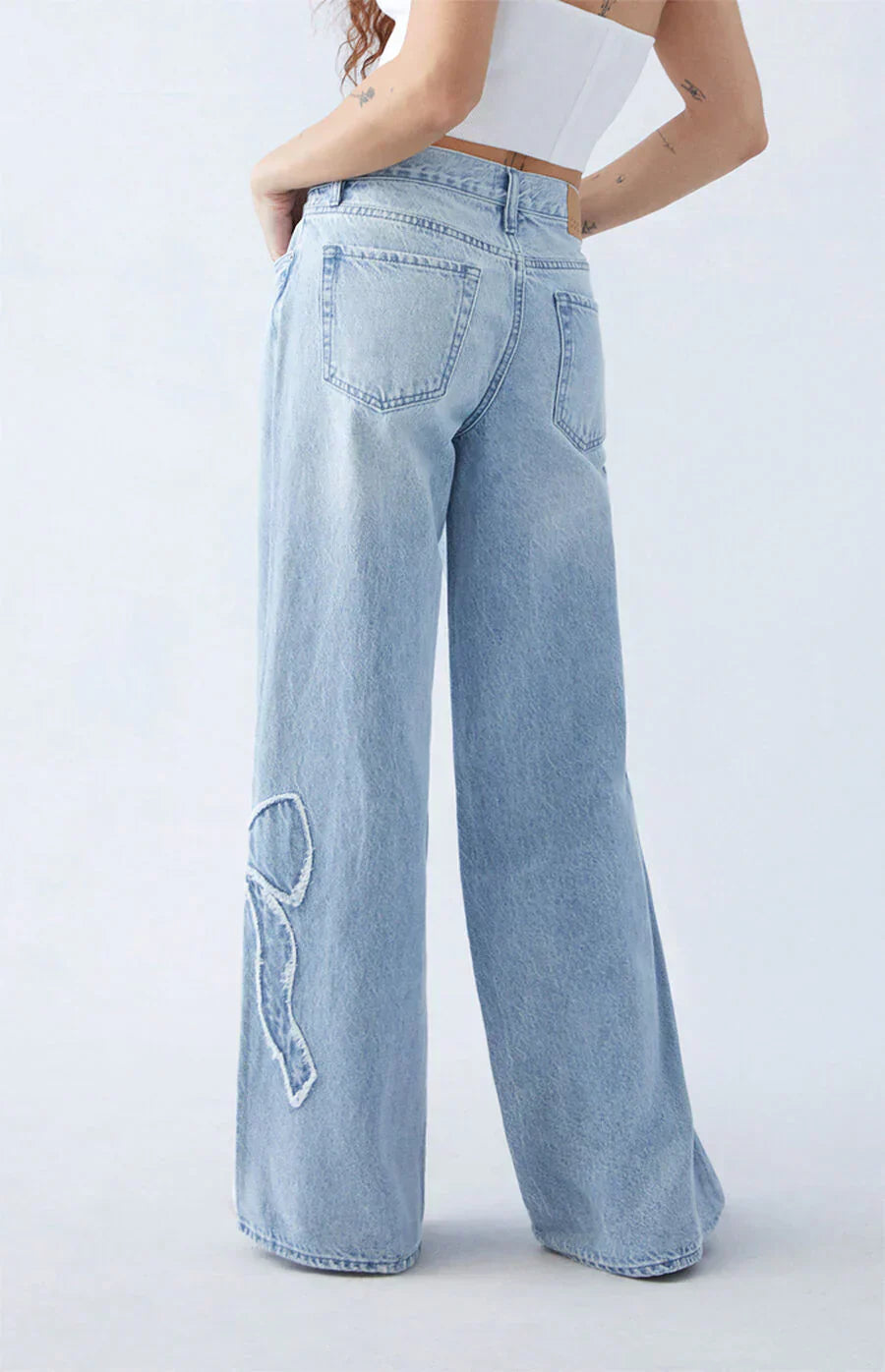 Belle | Baggy Bow Jeans